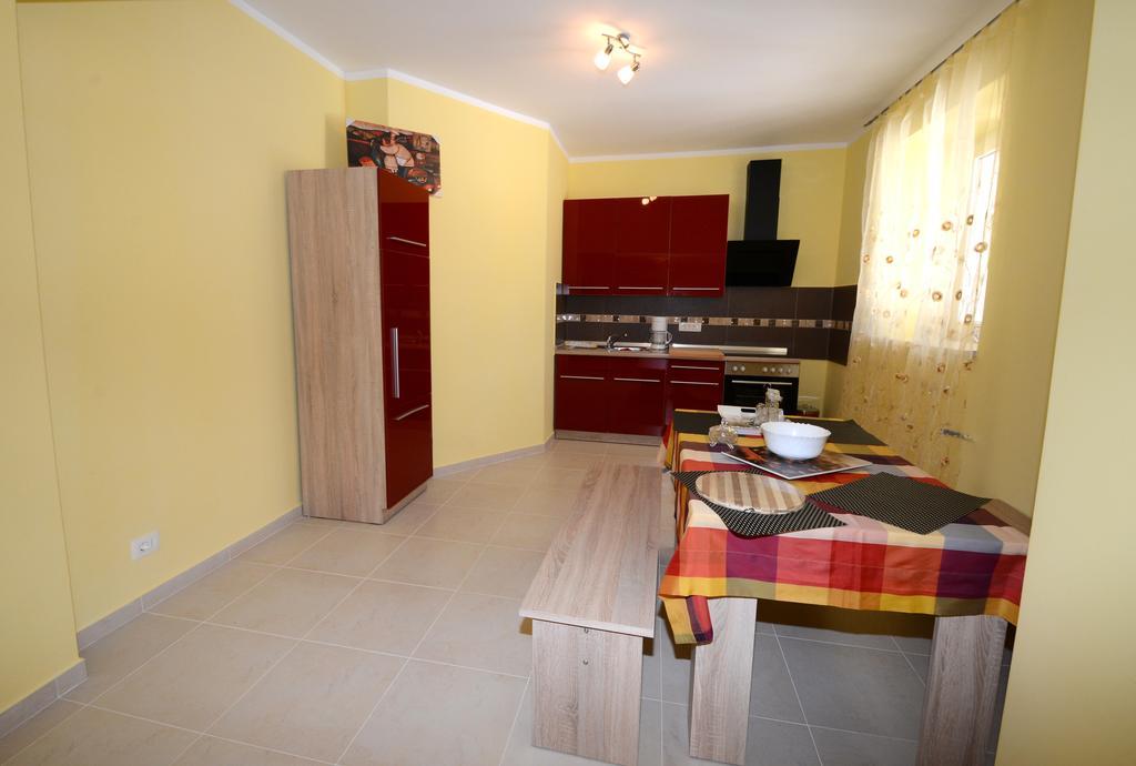 Apartments Villa Mimi Višnjan Habitación foto