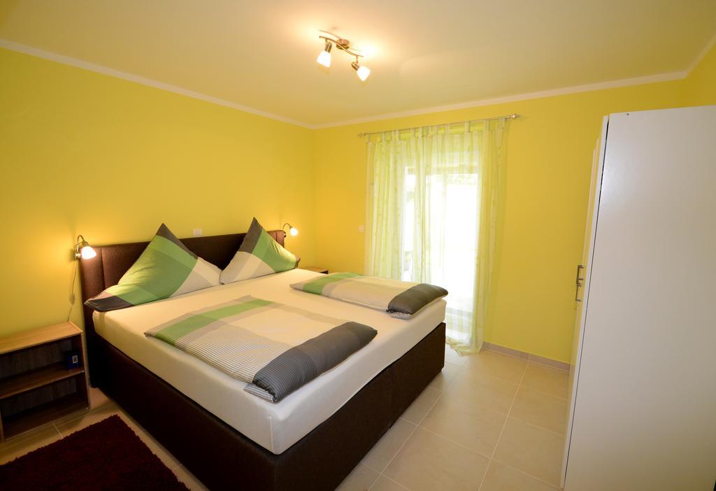 Apartments Villa Mimi Višnjan Habitación foto