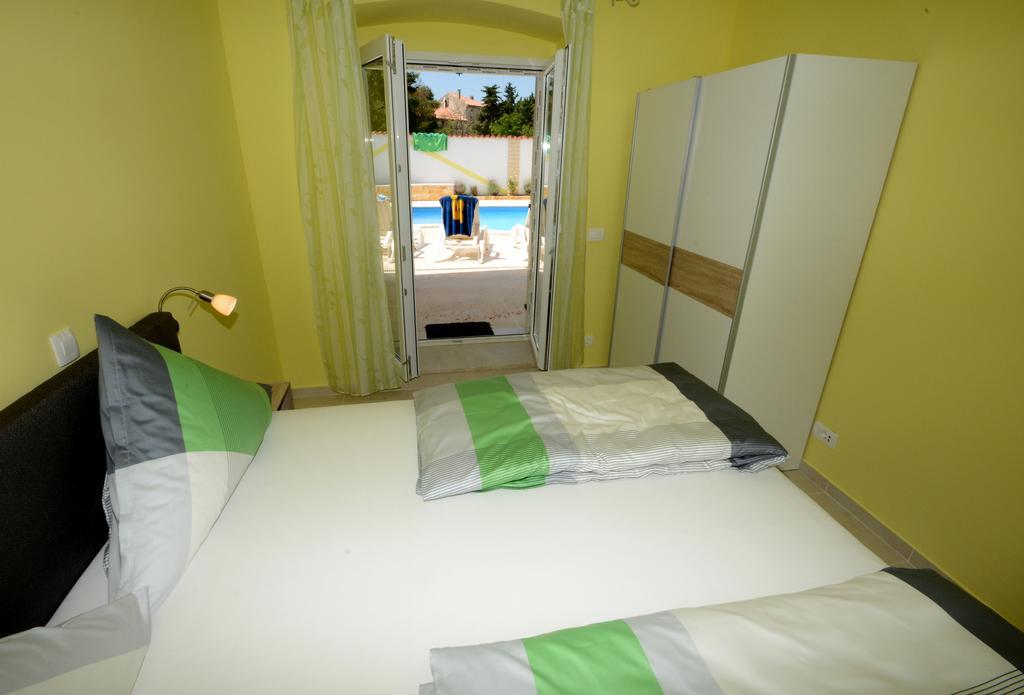 Apartments Villa Mimi Višnjan Habitación foto